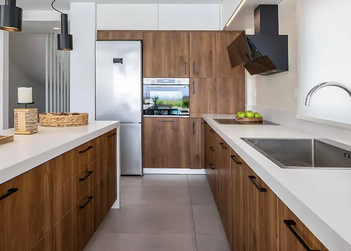 Kamelia 3 * خيرسونِسوس